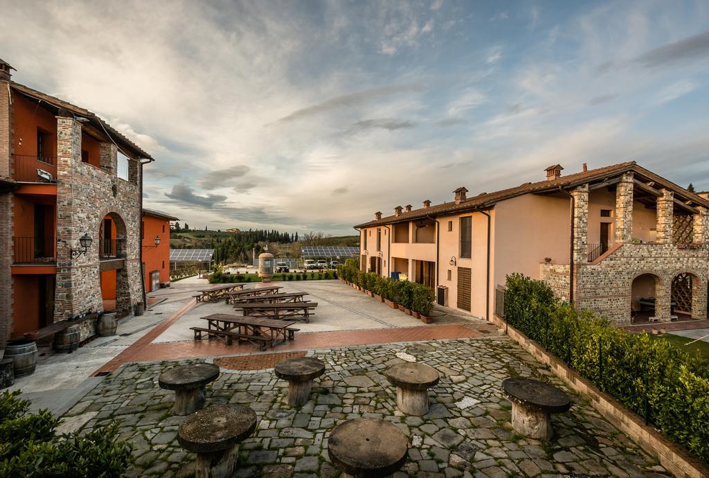 Agriturismo Borgo Stella Монтеспертоли Экстерьер фото